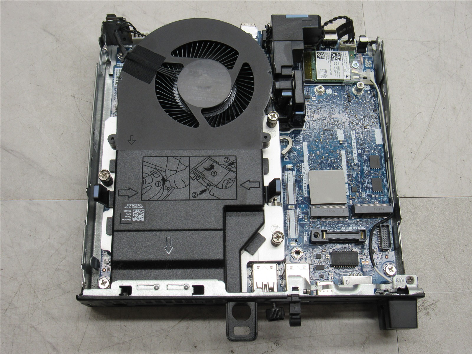 Dell Pro Micro Plus QBM1250 Desktop Intel Ultra 5 235 16GB DDR5 RAM With Adapter