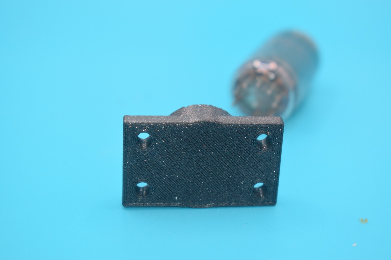 Vacuum Tube 9 Pin Straightener / Stand | With Mounting Holes