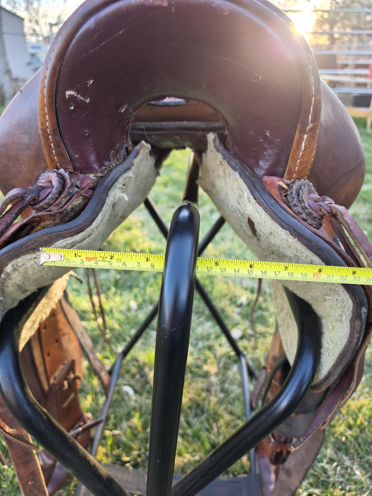 Vintage Roping/Ranch Saddle 14" Seat