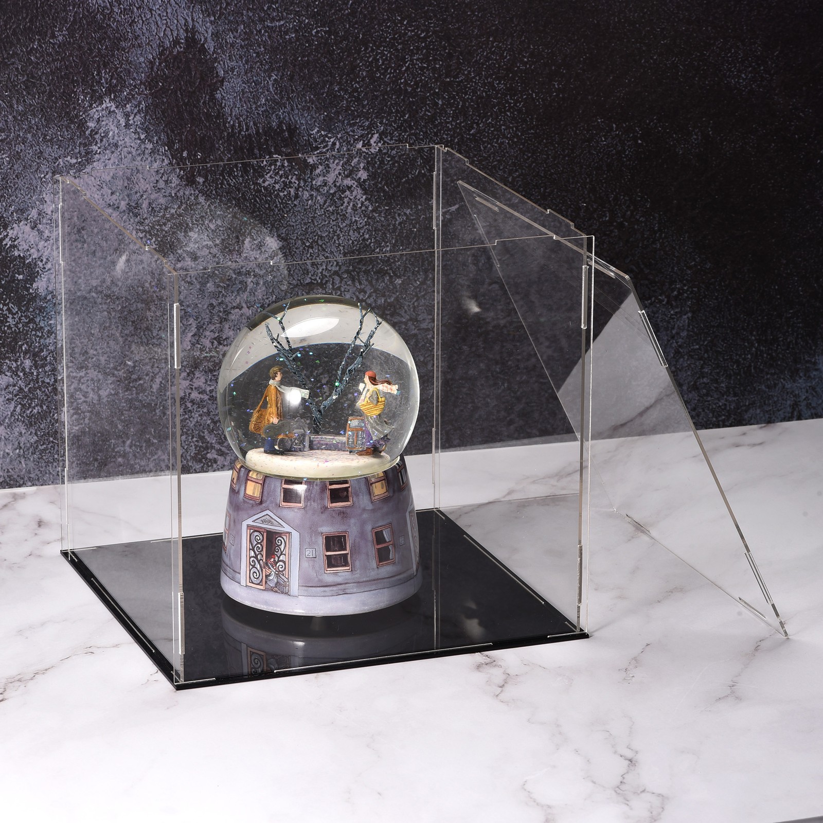 Acrylic Clear Display Case Box Dustproof Protection Showcase Show Box 30x10x10cm