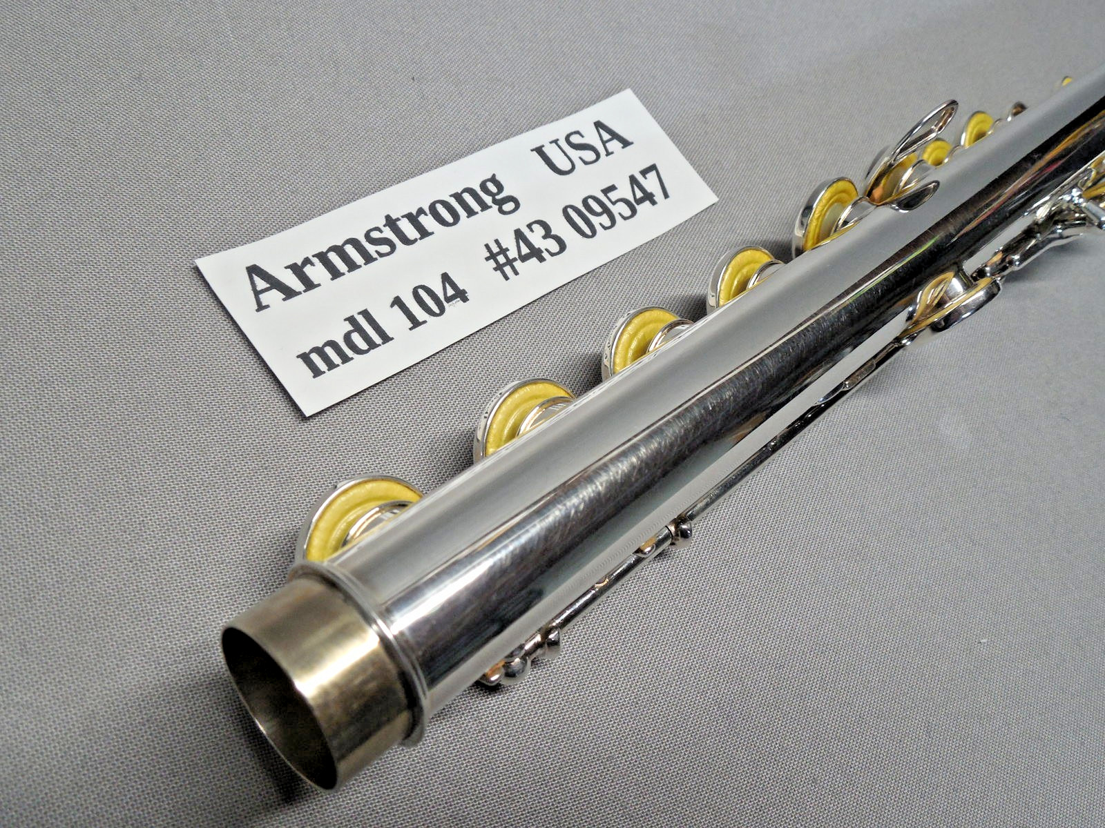 Armstrong 104 Silver Plated Flute w/ Case New Pads Polished Reconditioned