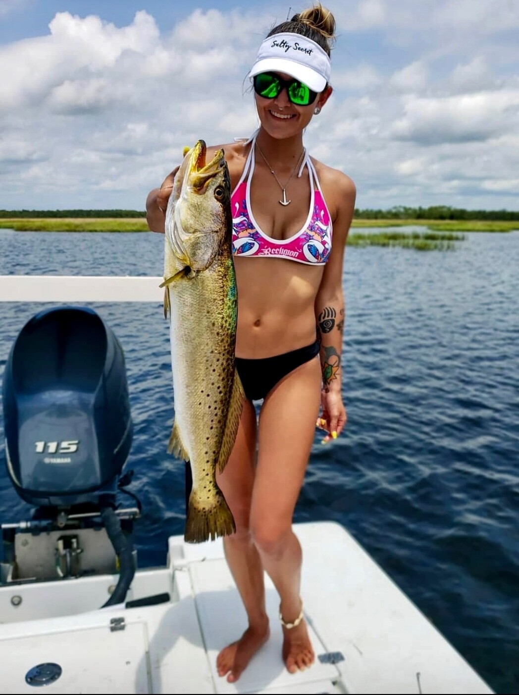 Dexter Russell 7" Sani-Safe Narrow Fish Fillet Knife with Blade Sheath.28313