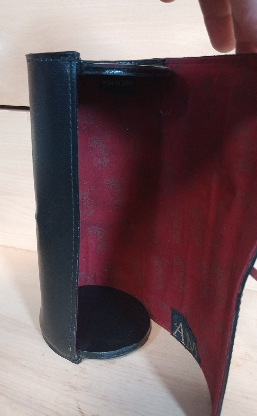 VTG TRAVEL COCKTAIL SHAKER SET WITH 4 SHOT GLASSES & LEATHER CARRYING CASE INDIA