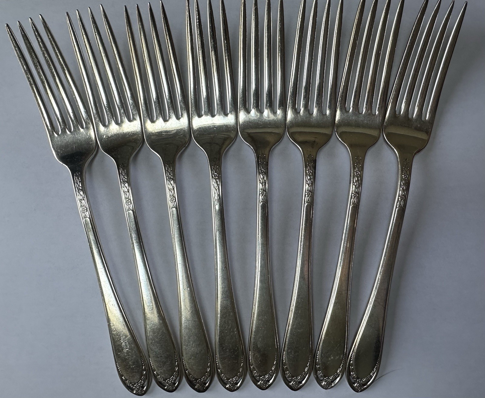 1847 Roger Bros Silverplate IS- Dinner Fork (Set of 8) Lovelace Pattern 1936
