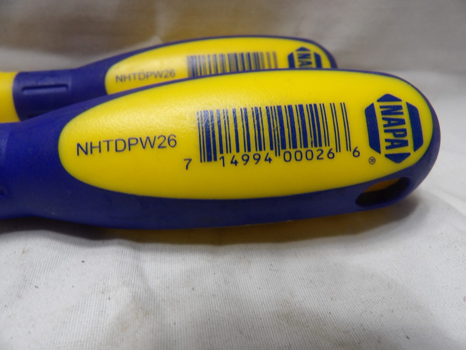 Two Napa #2 X 6" Phillips Screwdrivers NHTDPW26 - Made in Germany