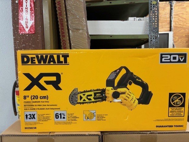 DeWalt DCCS623B 20V MAX 8" Brushless Cordless Pruning Chainsaw (Tool Only) - NEW