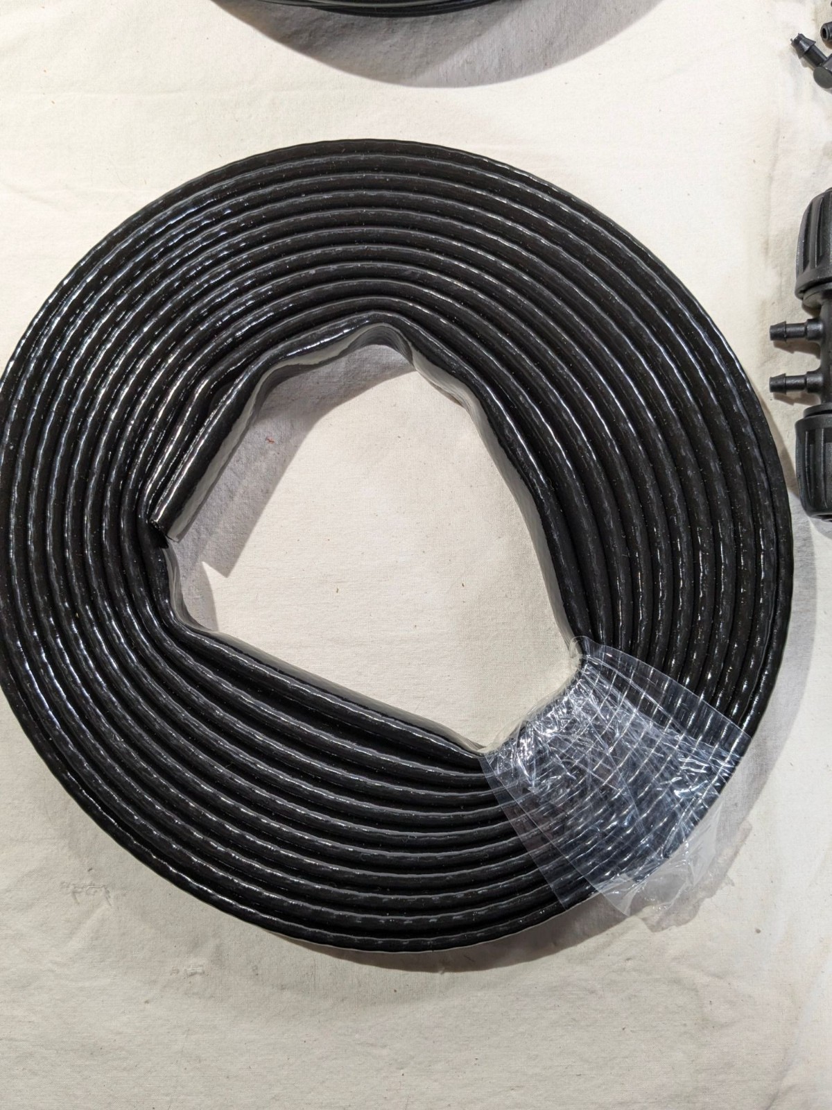 DIY Drip Irrigation Kit with 1/4 Tubing Adjustable Emitters, 30M Hose