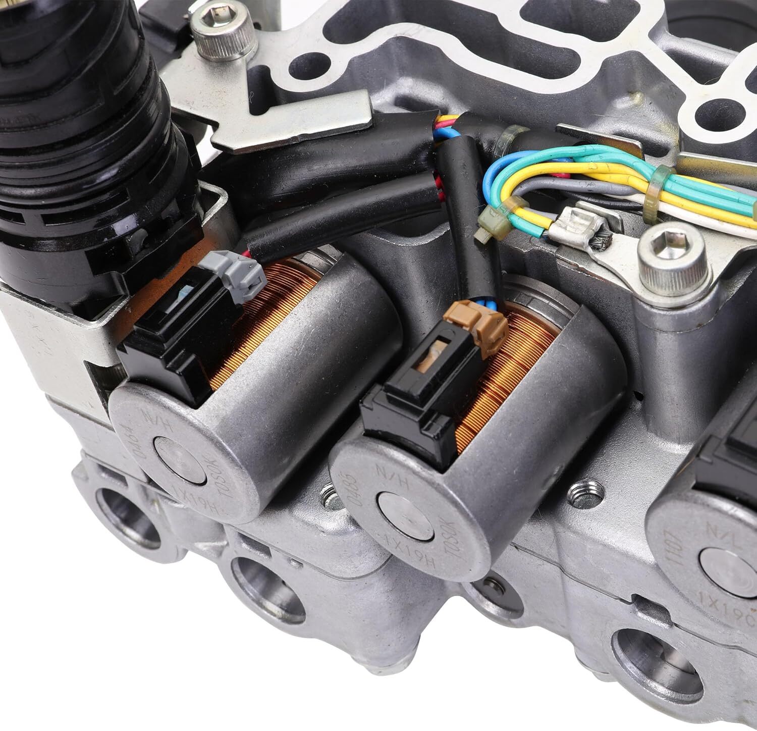 Transmission Valve Body For 2013-15 Nissan Versa Sentra Note RE0F11A JF015E CVT