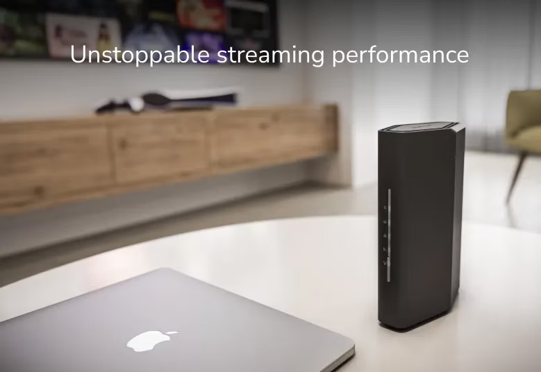 NETGEAR RS100-100NAR Nighthawk Dual-Band WiFi 7 Router - Certified Refurbished