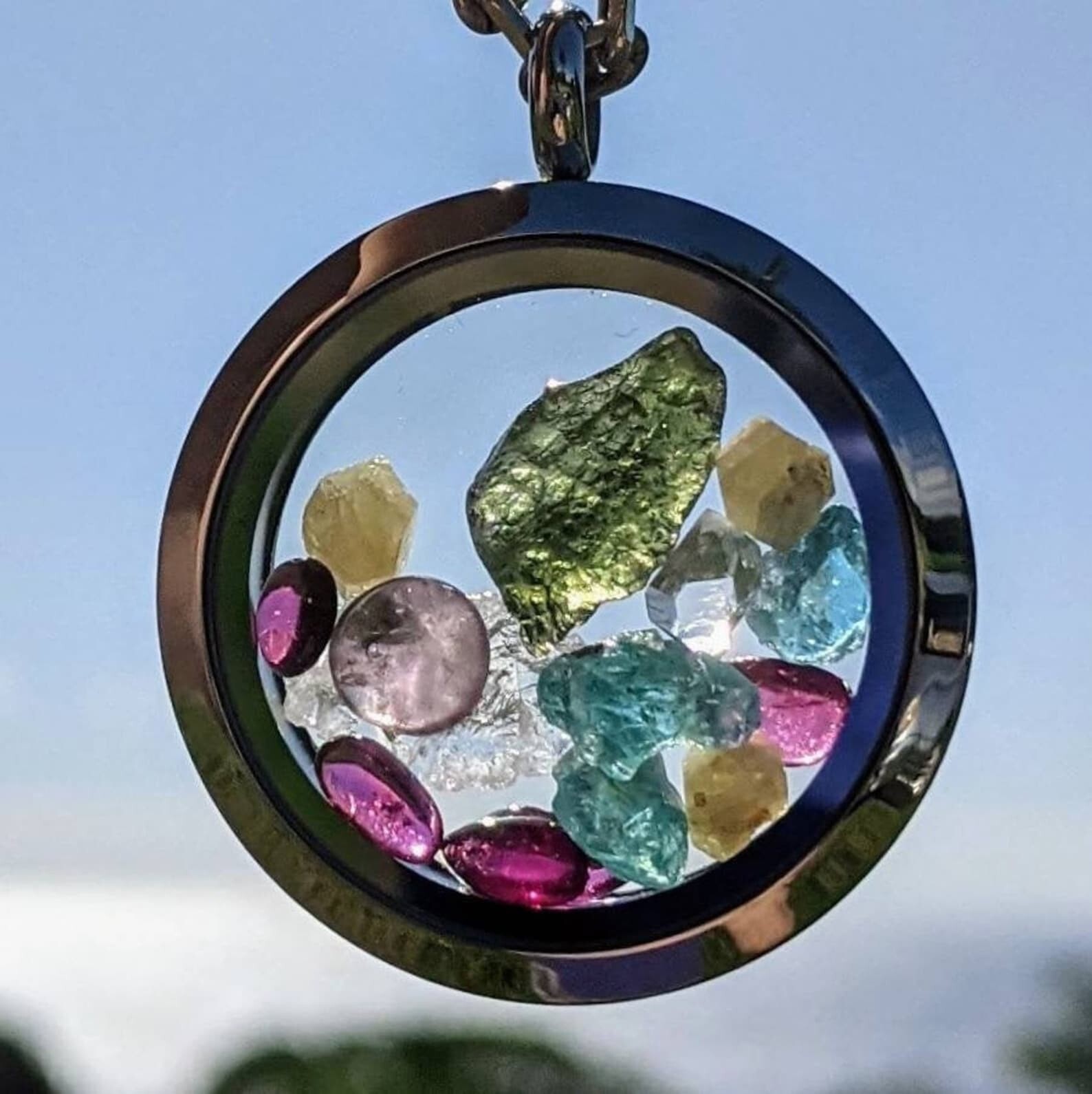 Moldavite / Moldavite Pendant / Moldavite Necklace / Moldavite Jewelry / Genuine