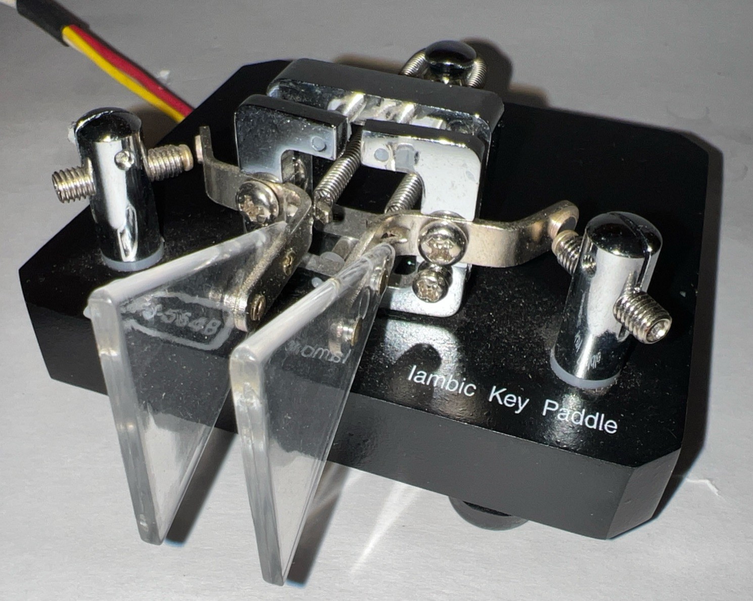 MFJ-564B Dual Iambic Key Paddle Ham Radio Key Morse Code Chrome/Black Base New