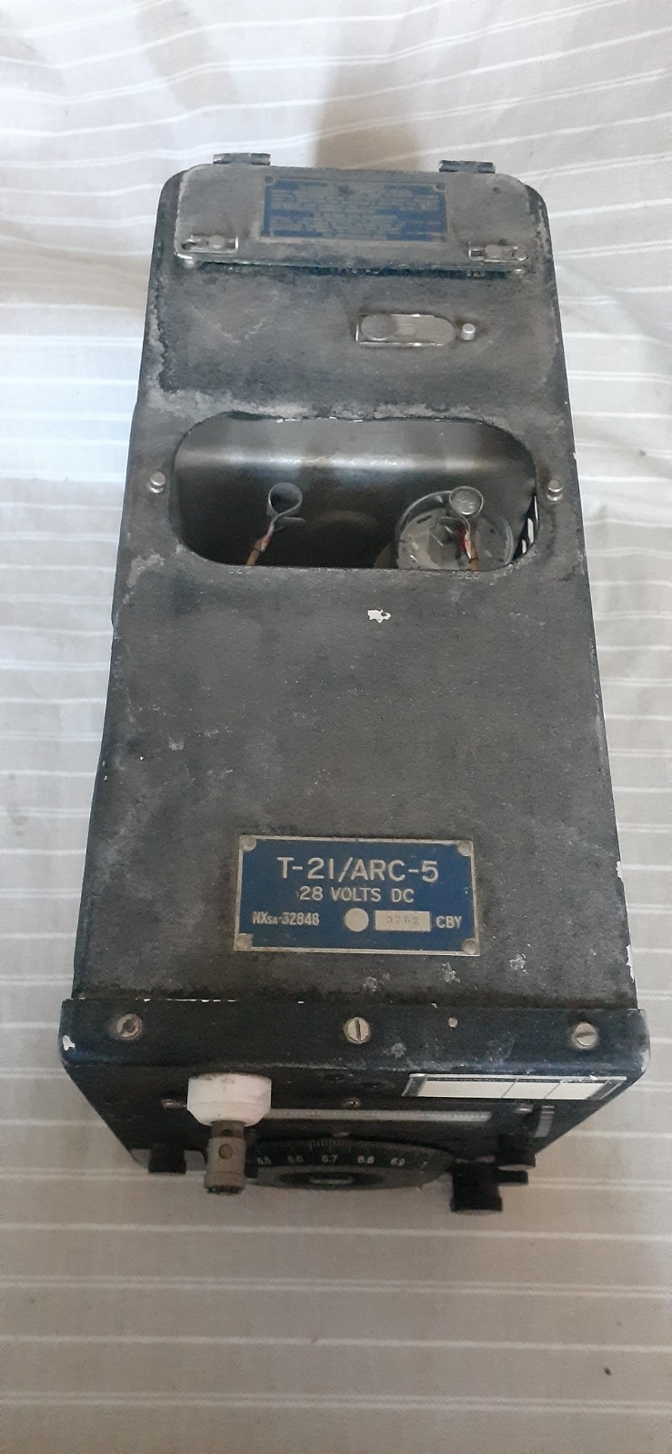 Vintage WWII T-21/ARC-5 5.3-7 MHz Range Aircraft Radio Transmitter, 1944