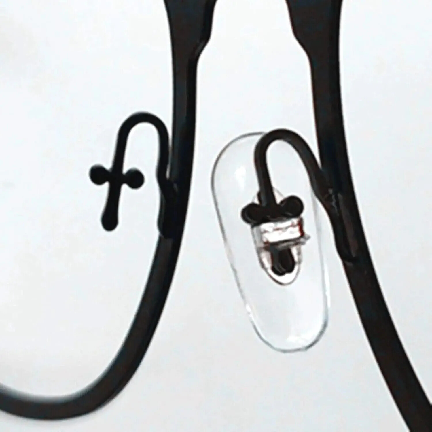 2 PAIR Plug In Nose Pads Fits Ray Ban Replacement PLUG IN PUSH IN Silver 15mm