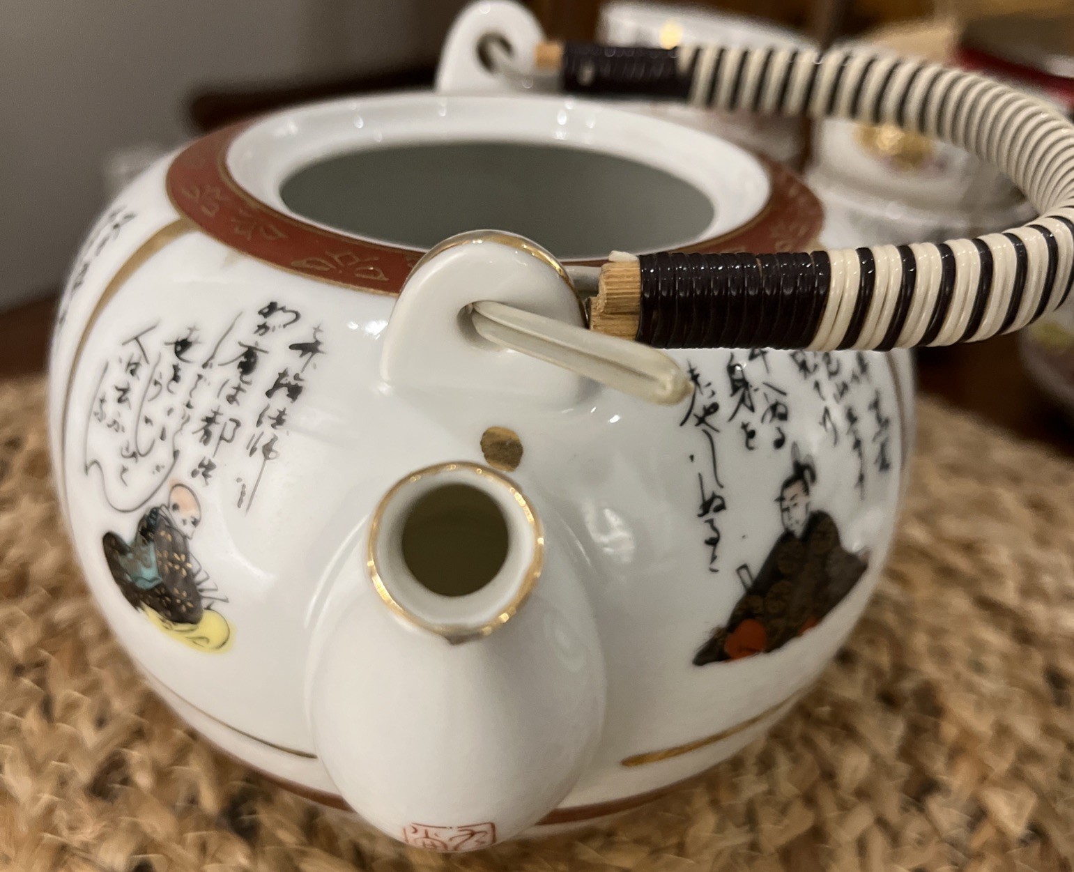 Antique Japanese Kutani Porcelain Teapot with 6 cups