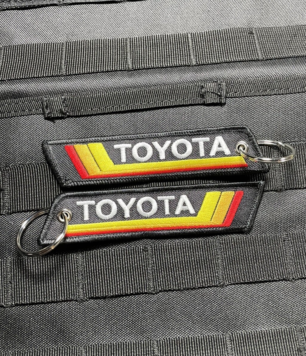 2 Pack TOYOTA Keychain Vintage Retro 4RUNNER TACOMA SUPRA TUNDRA TRD