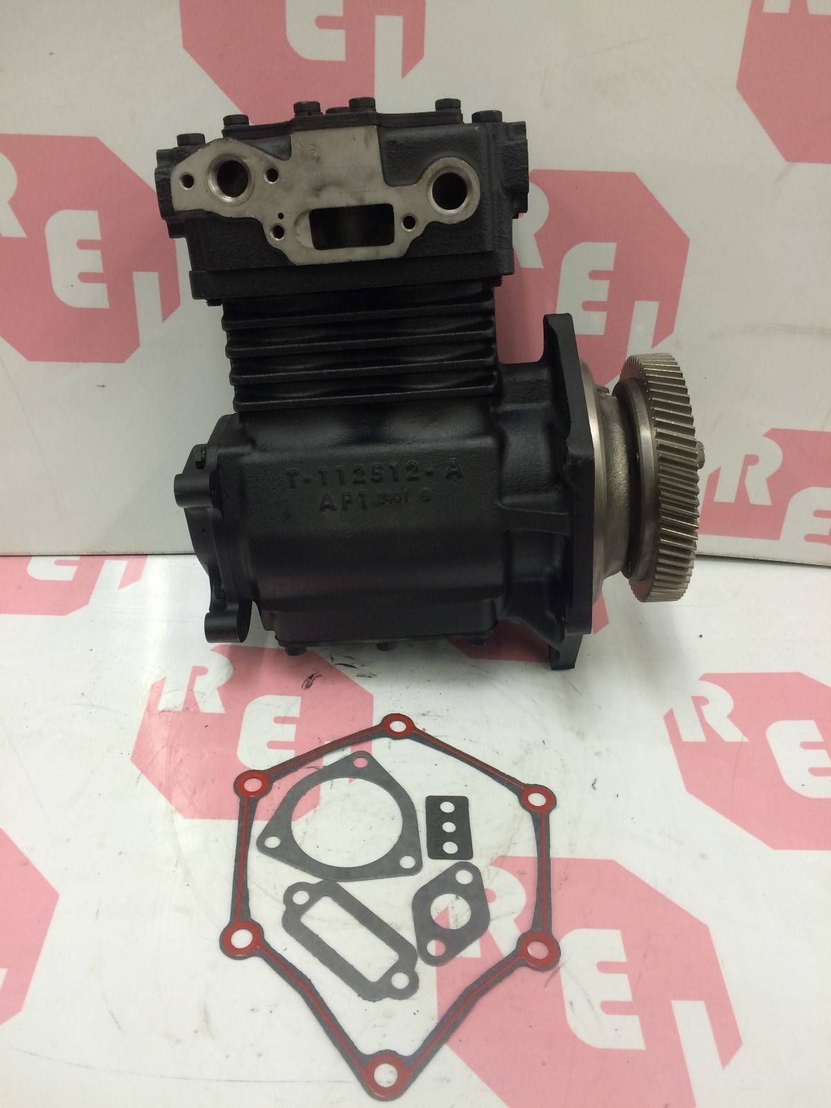 109425 5004188 R23522122 Bendix Air Compressor TF550 Detroit 60 Series