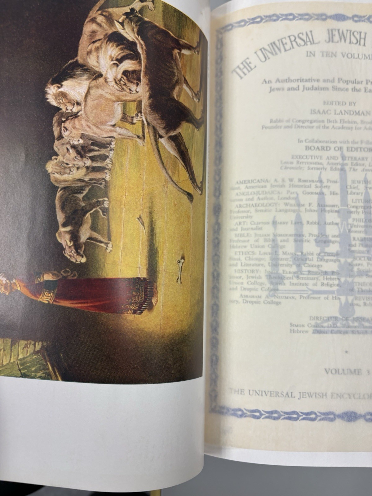 The Universal Jewish Encyclopedia 1941 Hardcover - Judaism 8 Volumes