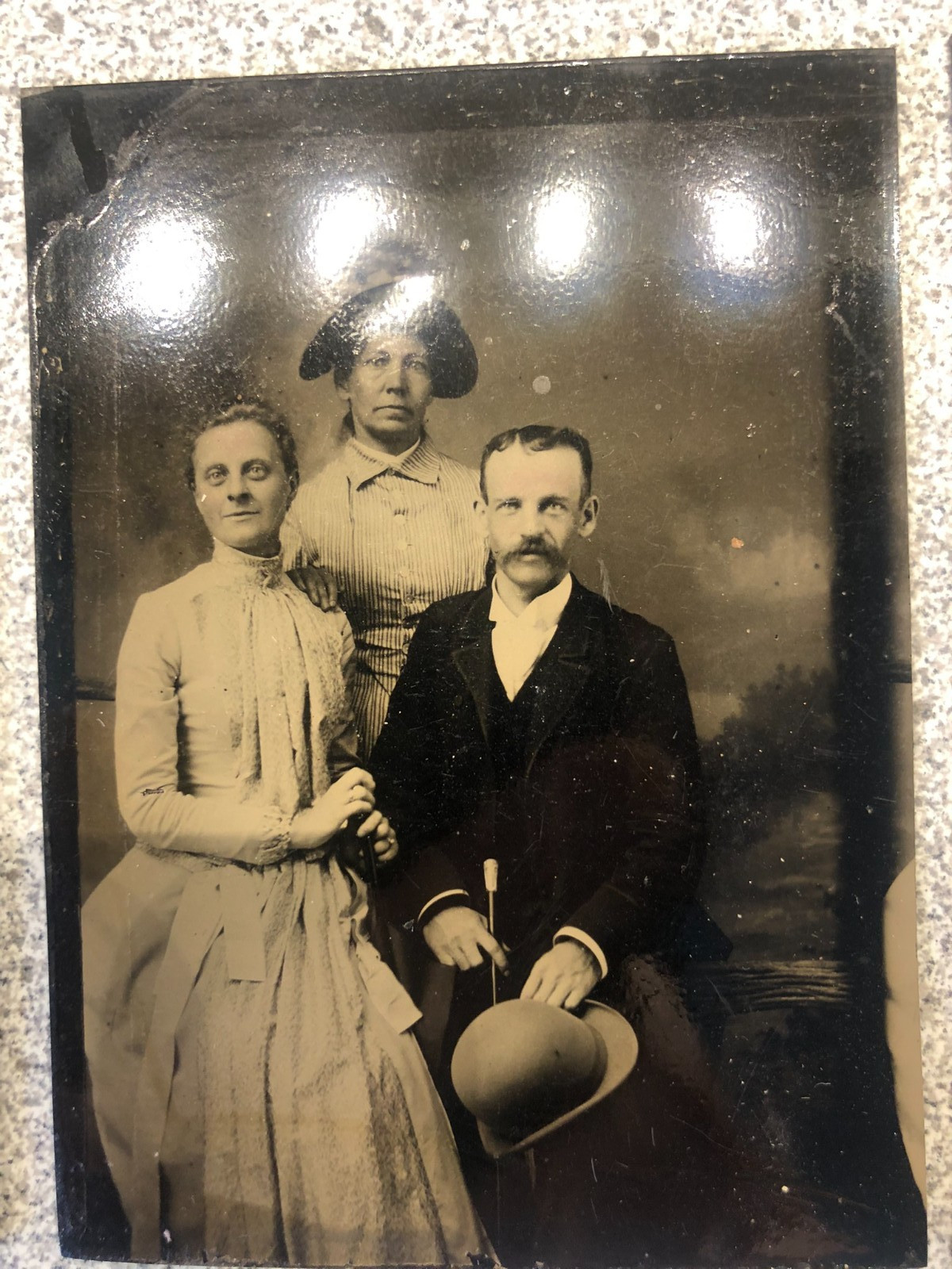 Lot of 11 CIVIL WAR ERA TINTYPE'S - Mixed Lot-Children-Adults-Military c.1860s