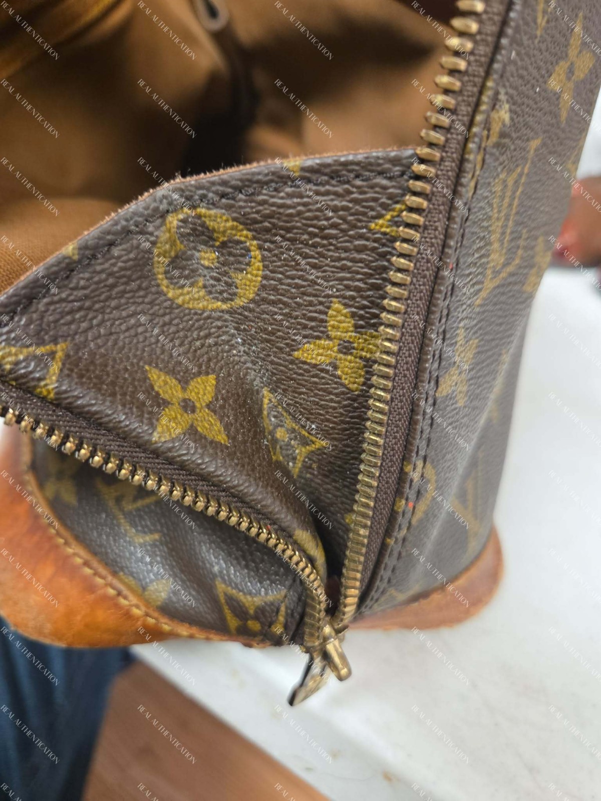 Authentic Louis Vuitton Alma PM Monogram Handbag Vintage 1980s Real Auth