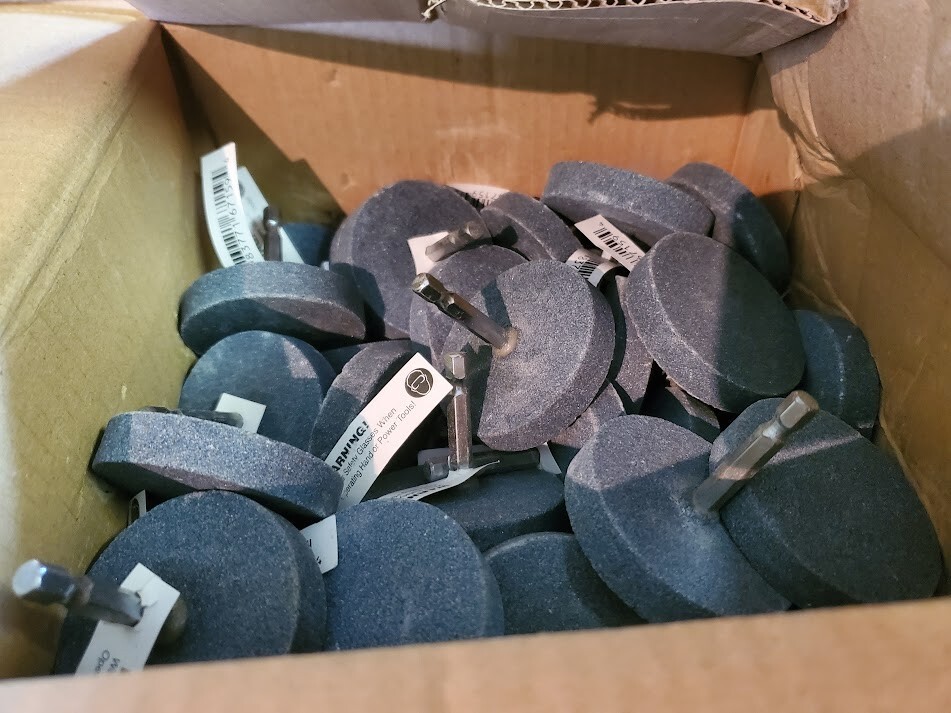 Grinding Stone Wheel 2-1/2" Dia x 1/2" - ( 1/4" Hex Shank Drill Bit Attachment)