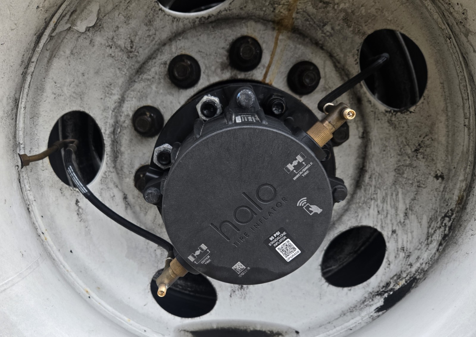 Aperia Halo HA-5 Tire Inflator - With Mounting Hardware