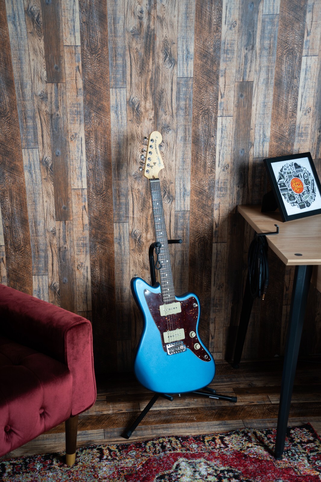 Rok-It Standard Stand for Acoustic, Electric, or Bass Guitars; (RI-GTRSTD-1)