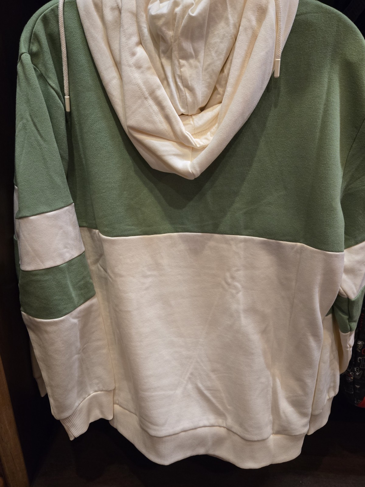 NWT!! Disney Parks EPCOT ITALY Mickey Pullover Hoodie | Adult