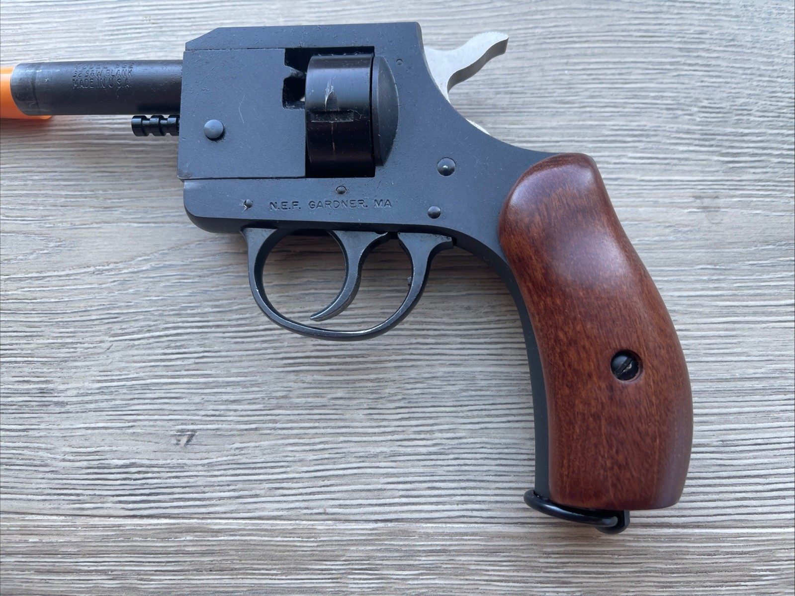 Vintage 32 Smith & Wesson Model B32 Blank Starting Pistol Gun USA