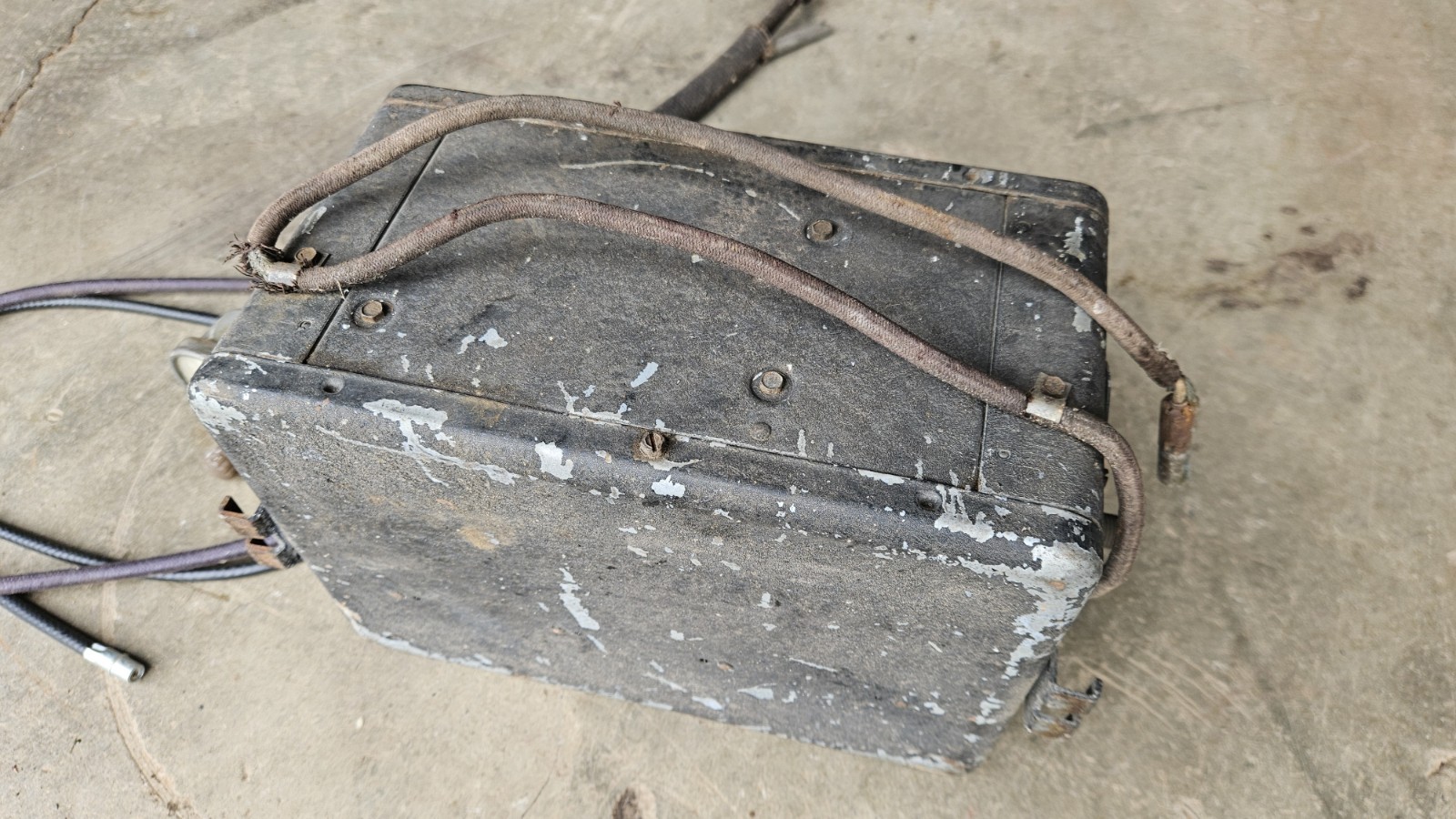 Original 1937 Ford AM Radio Box Controls Dials Repro Antenna Standard Deluxe 37