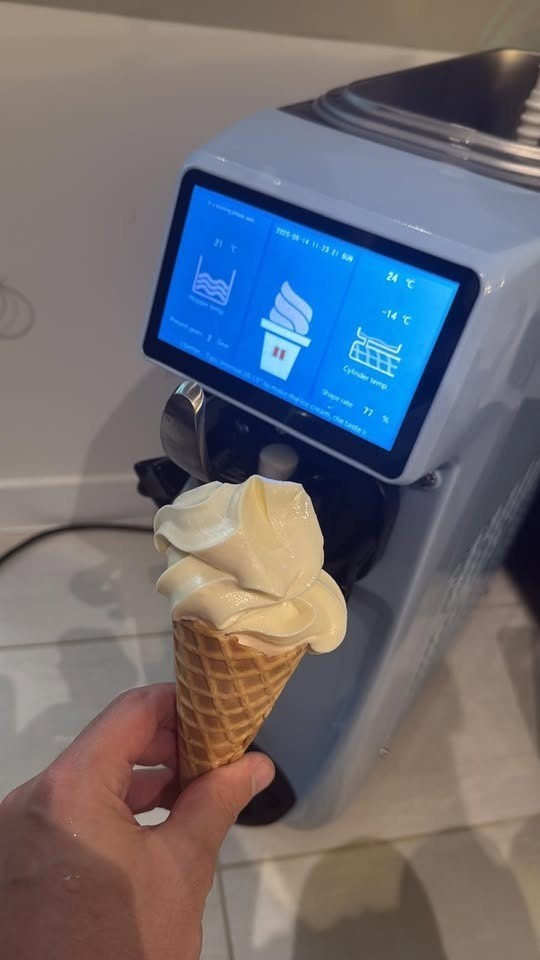 Gseice Commercial Soft Serve Ice Cream Machine – Works – Touchscreen Wash Button