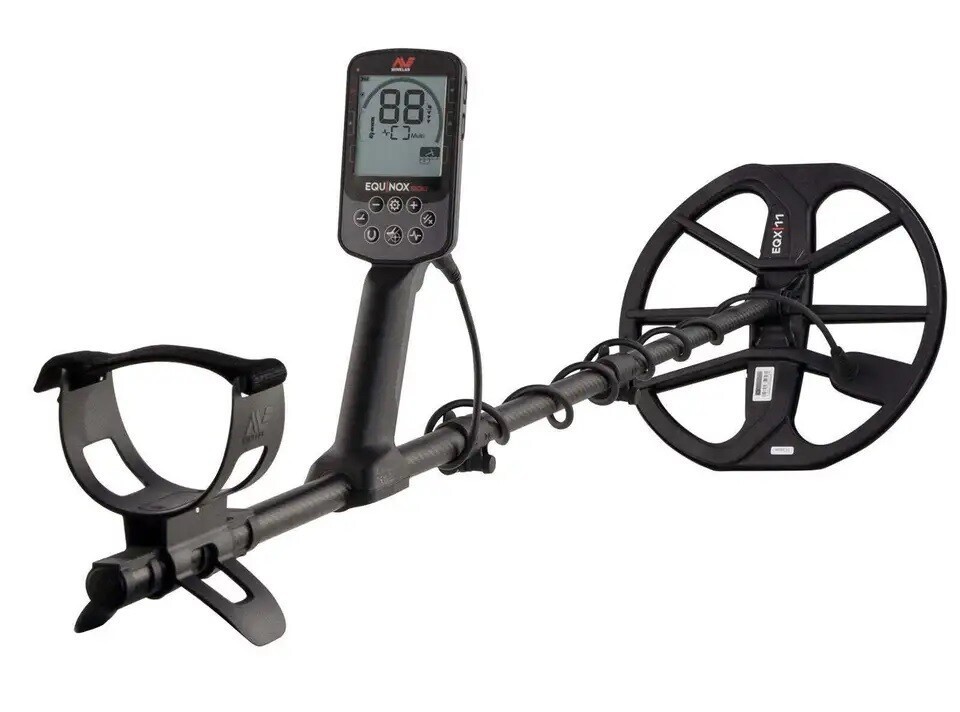 Minelab Equinox 900 Metal Detector with 11" and 6" coils 3720-0006 + Pro Find 40