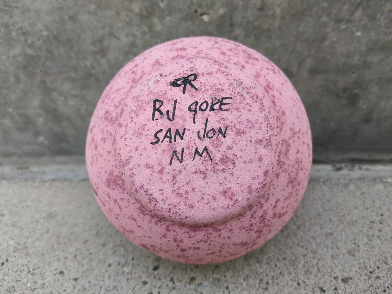 Native American Ceramic Wedding Vase 7“ - Signed by B J Gore San Jon, New Mexico