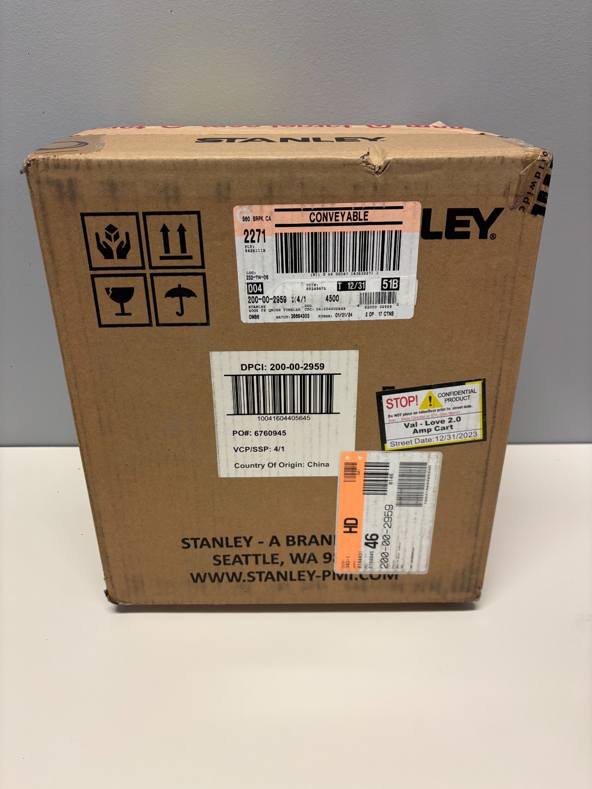 Stanley Valentine's Day FlowState Tumbler 40 oz Cosmic Pink (Target Exclusive)