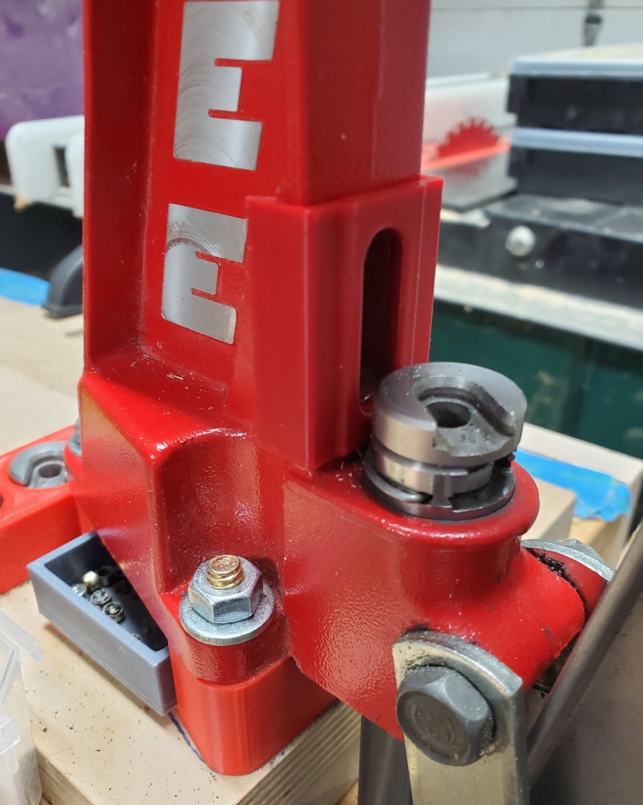 Lee Single Stage Press Reloader Primer Catcher and NEW Spent Primer Bridge combo