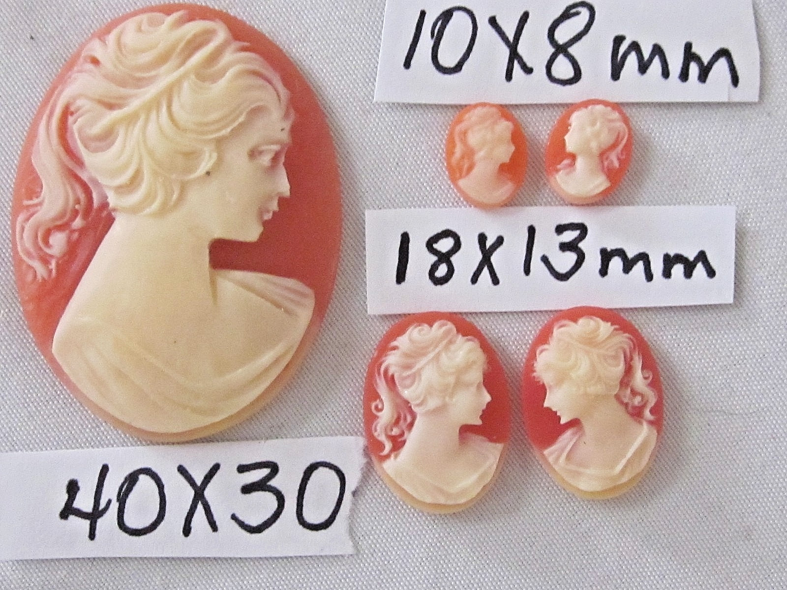 * SALE* VTG CAMEOS 40x30mm HUGE 17piece LOT JEWELRY RESIN FINDINGS REPAIR CRAFTS