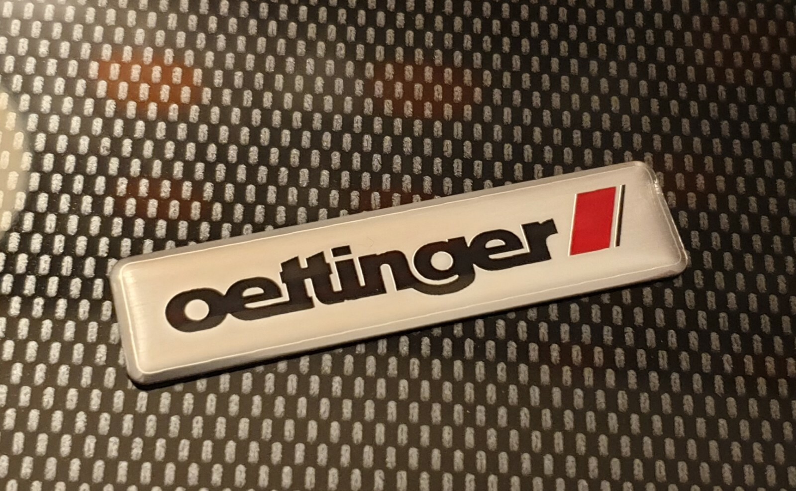GENUINE OETTINGER REPLACEMENT SPOILER INSERT BADGE OE70110500