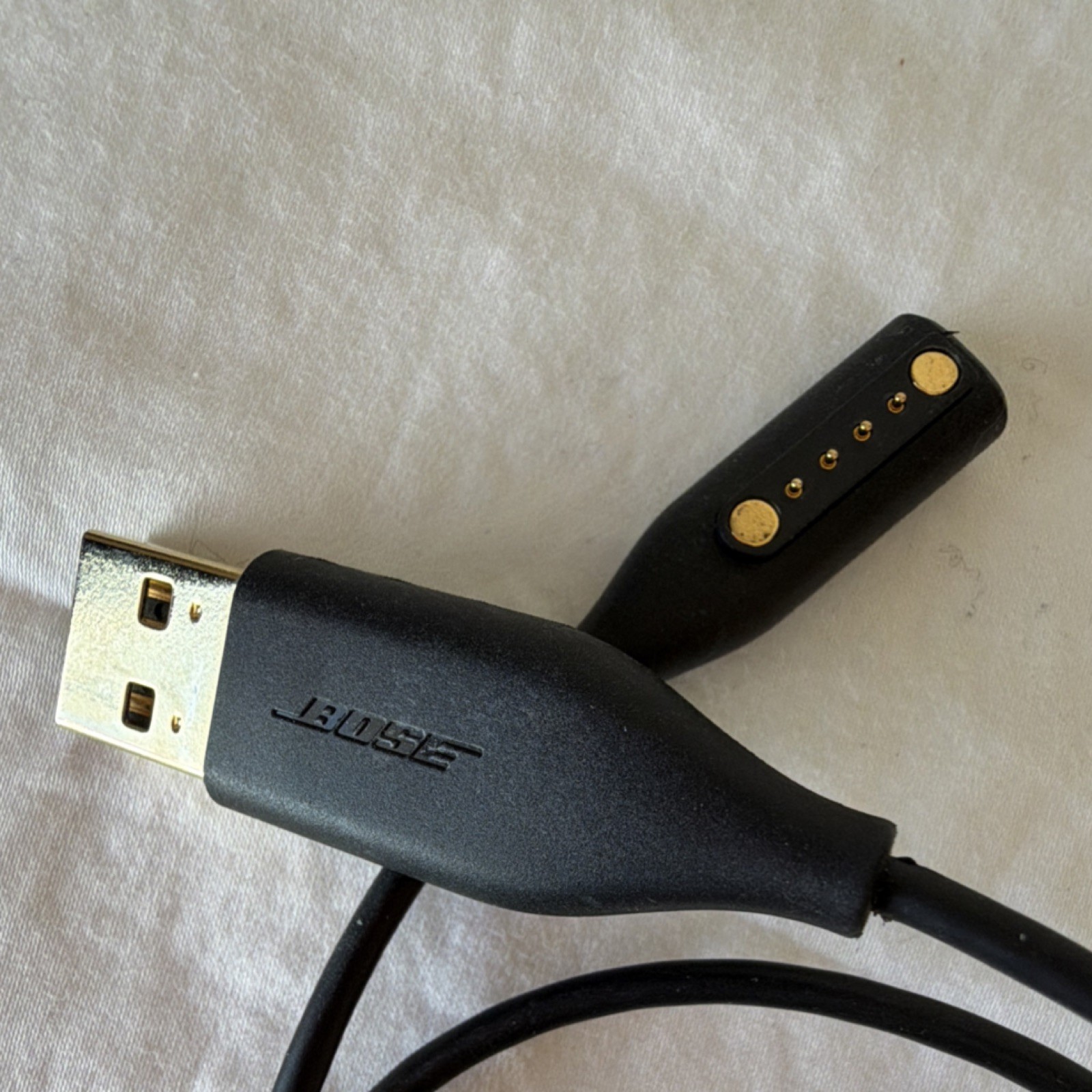 Bose ALTO Frames BMD0006 Bluetooth USB Smart Audio Sunglasses with Case