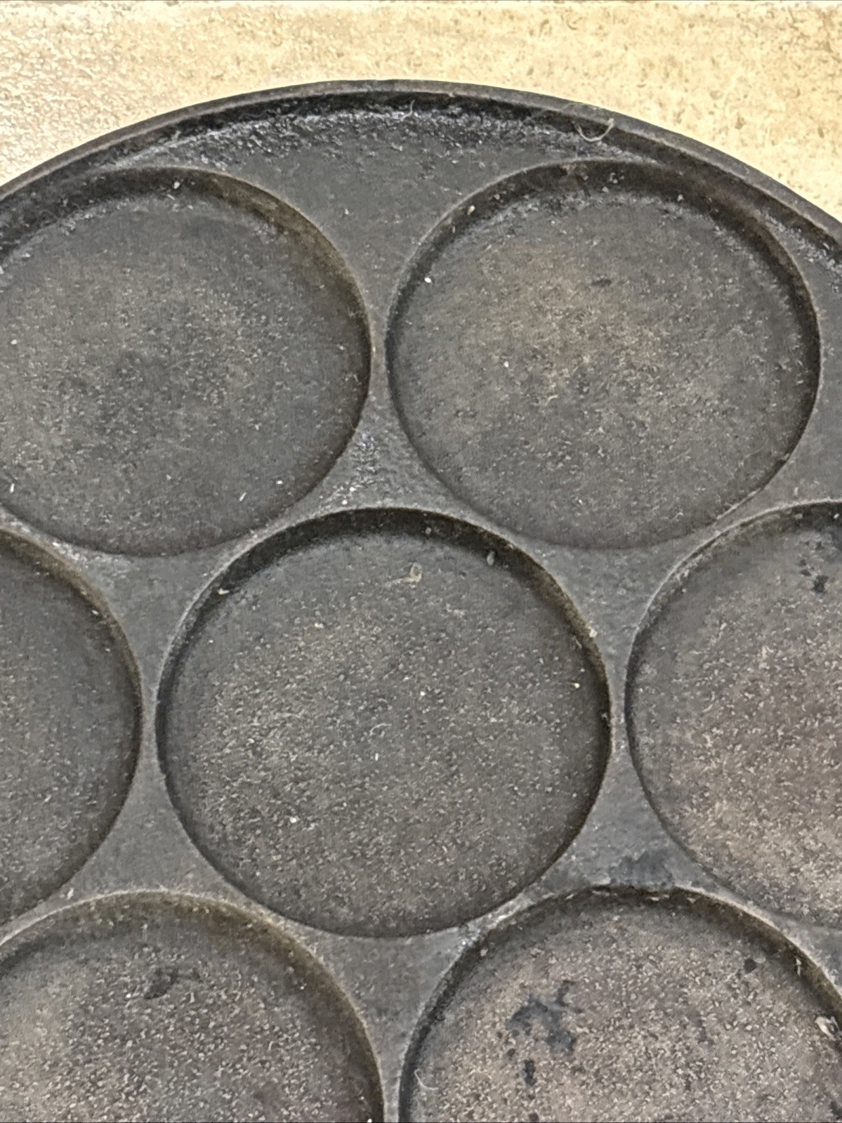 Vintage Unbranded Cast Iron Pancake Plett Pan - Marked Made In USA