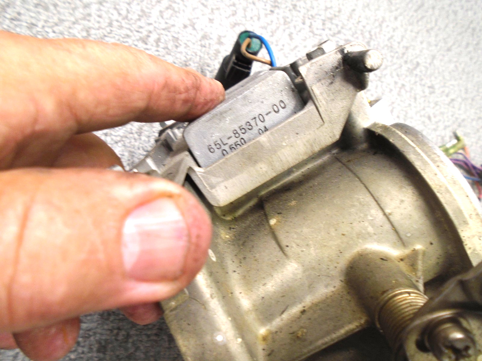 Fuel Injection Nozzle Assy 67H-13751-00-00 Yamah OX66 2001-2005 150-250 Hp Motor