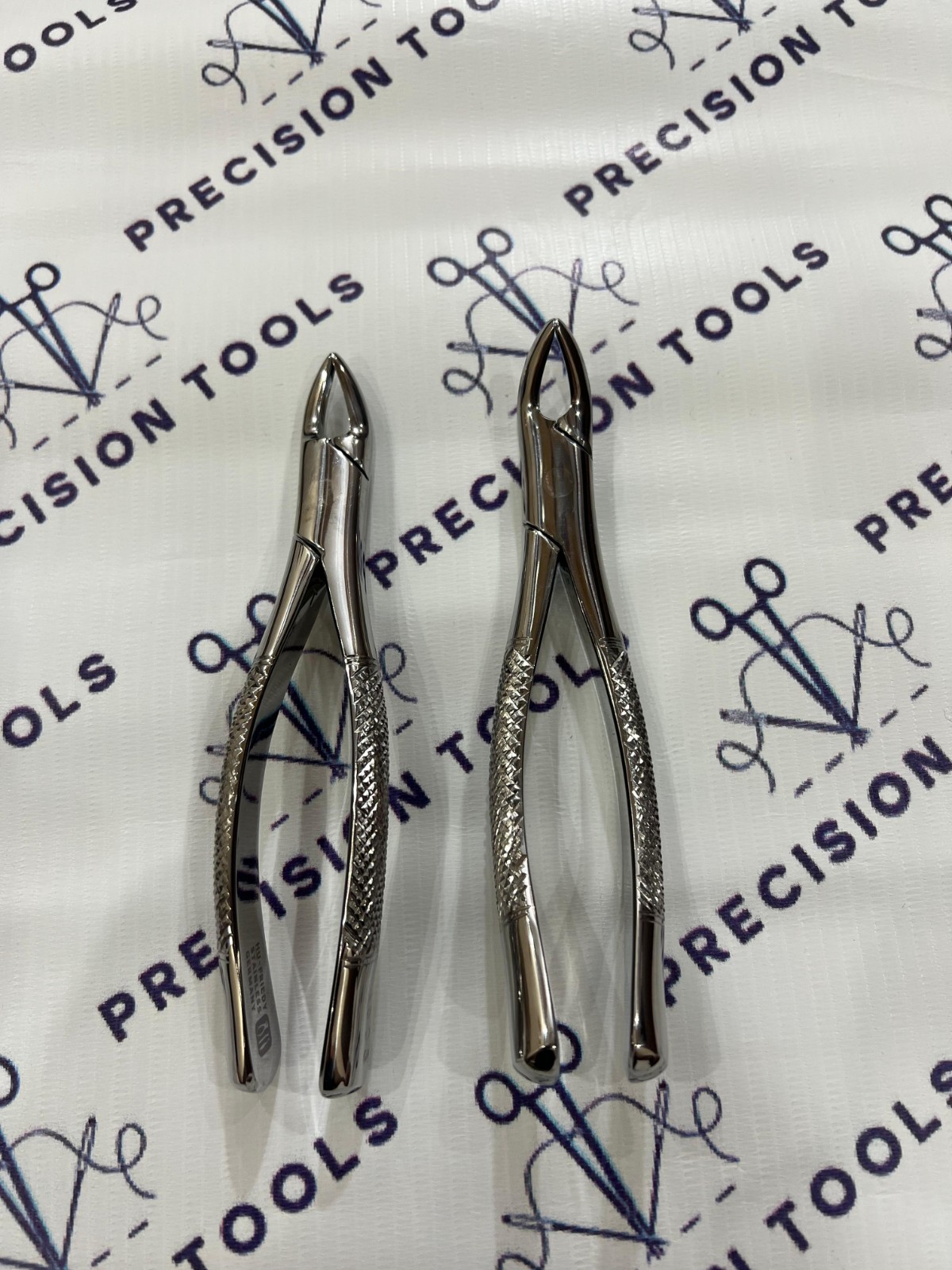 Hu-Friedy 150S and 151S Dental Extraction Forceps 2 PCS