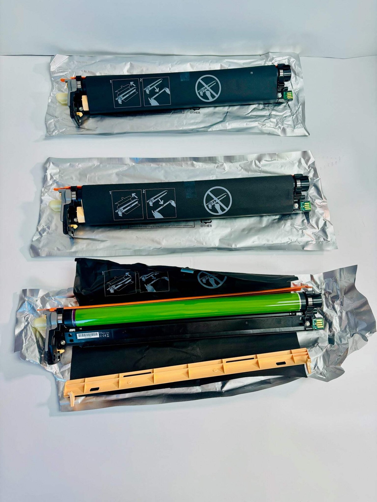 3 Open Seal Genuine Xerox AltaLink C8130,C8135,C8145 Drum Cartridge 013R00681