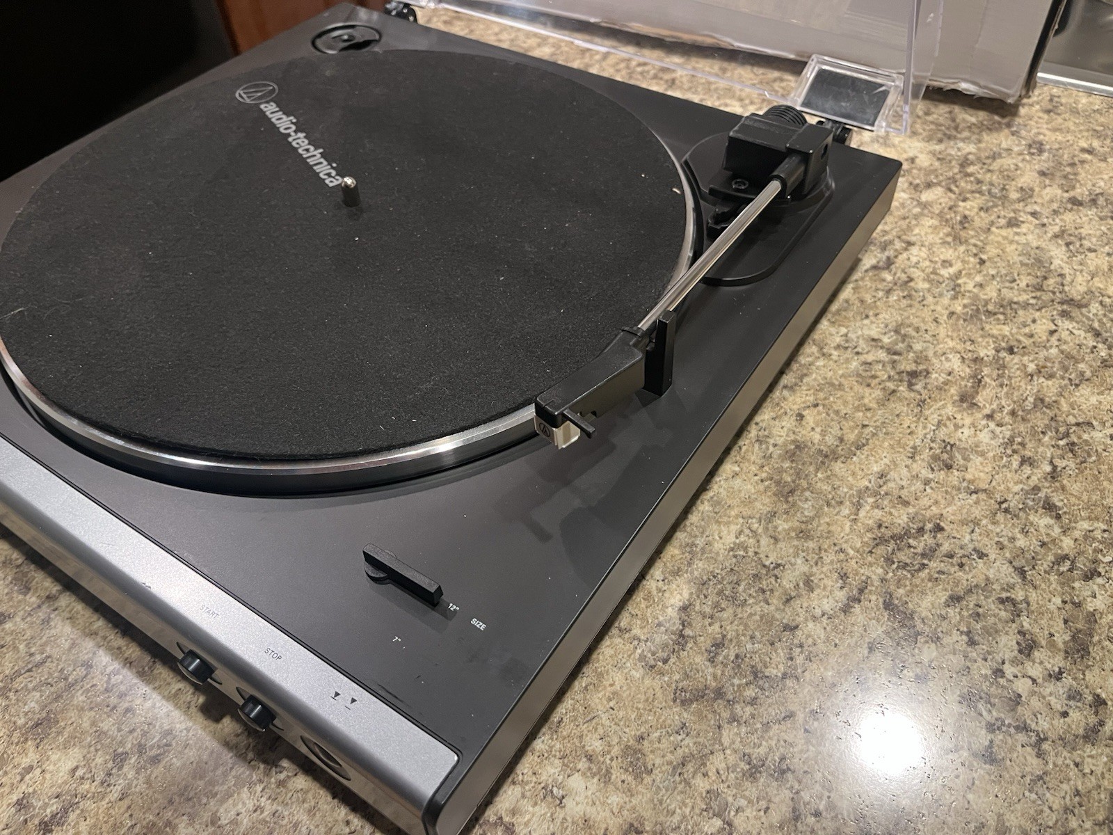 Audio-Technica AT-LP60X Automatic Belt-Drive Turntable BLACK/GUNMETAL