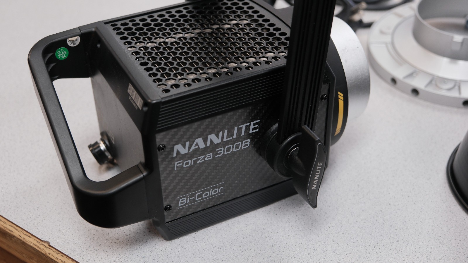 Nanlite Forza 300B LED Bi Color Monolight Kit With Carrying Case KIT FREE SHIP!