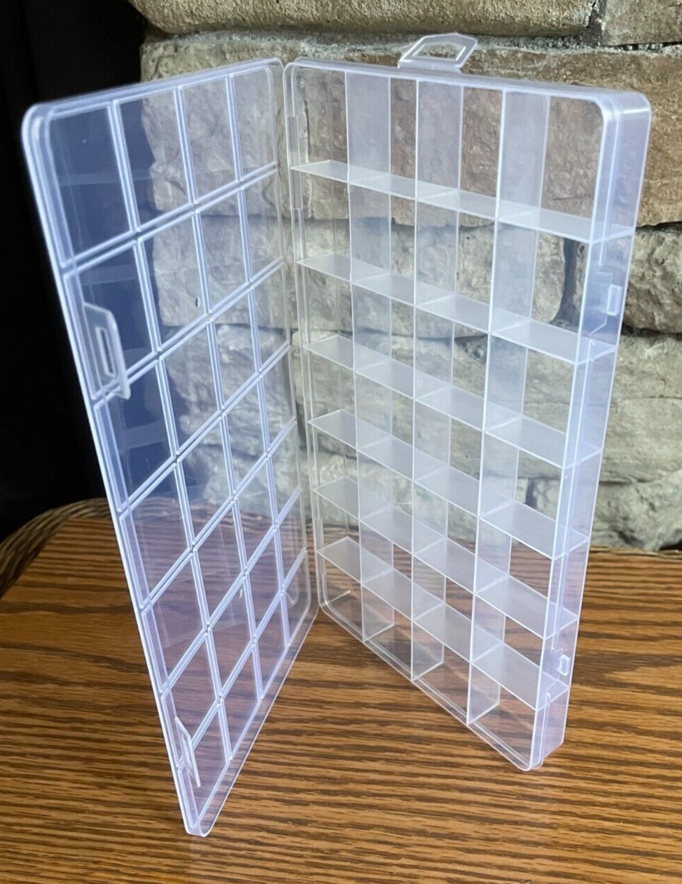 Plastic Storage Box 28 Compartment Clear Great for Bulk Flies, Beads, Hooks 1911