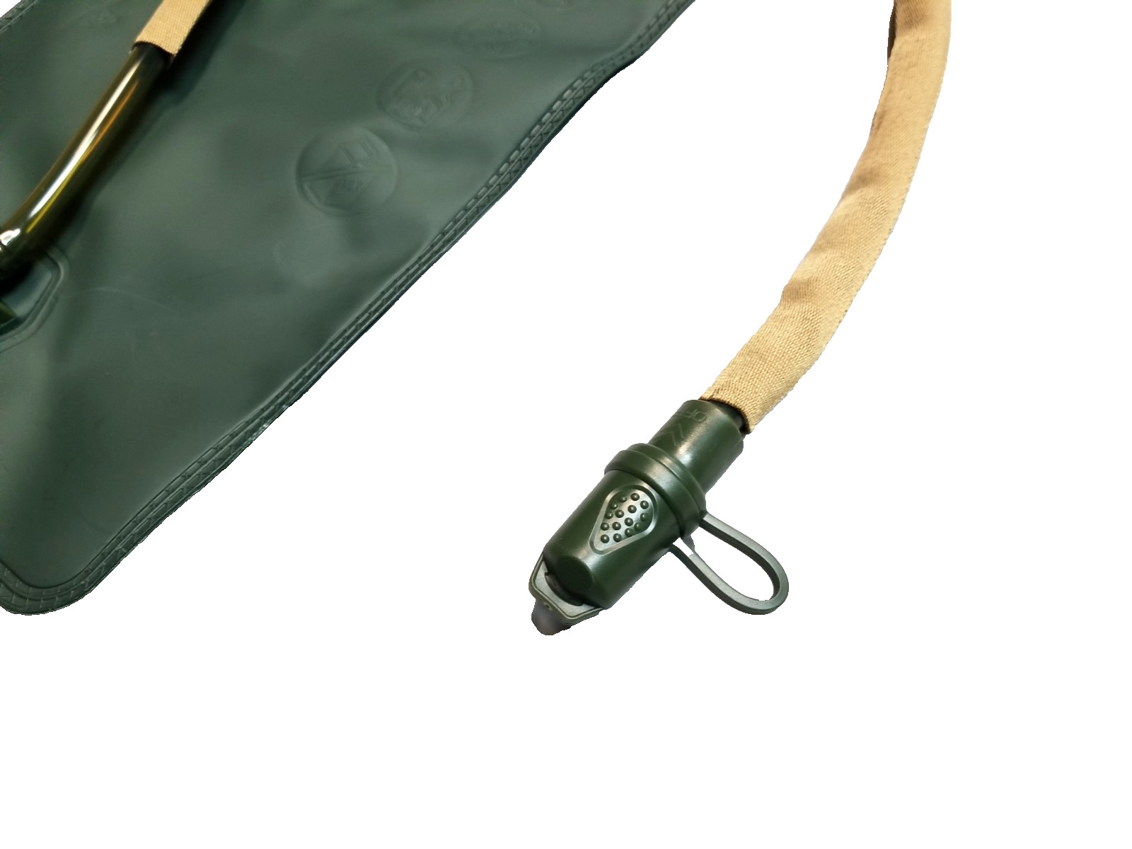 3L 106 oz Hydration Bladder w Tube & Bite Valve Green / Coyote 18"L x 6.75"W NIB