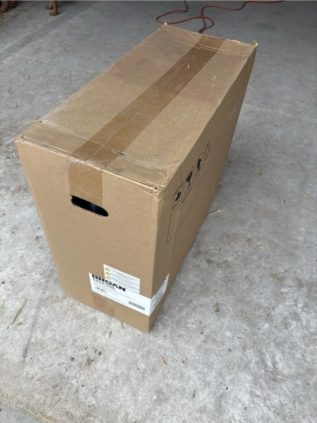 Broan-NuTone ERVS100S Energy Recovery Ventilator ERV 105CFM With Humidity Sensor