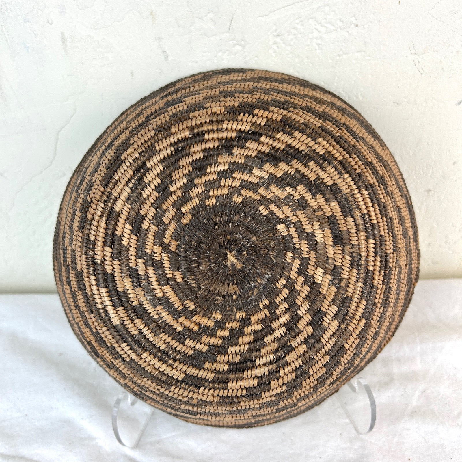Museum Quality Whirlwind Tohono O'odham Pima Basket