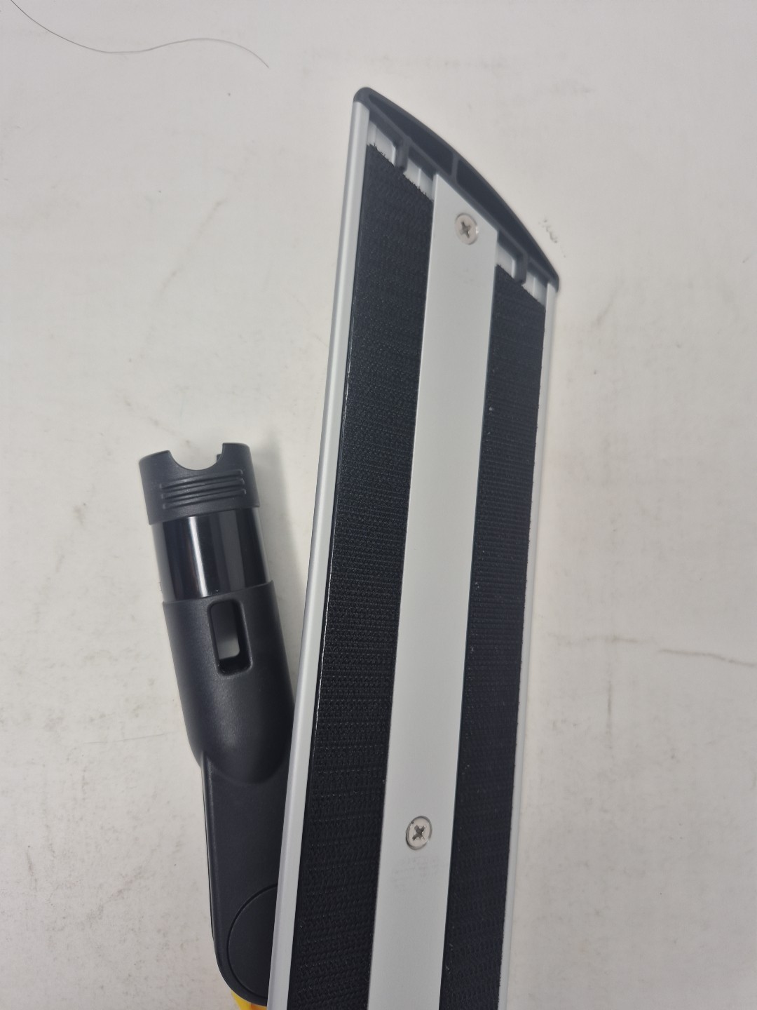 Rubbermaid Q560 Microfiber Mop-New