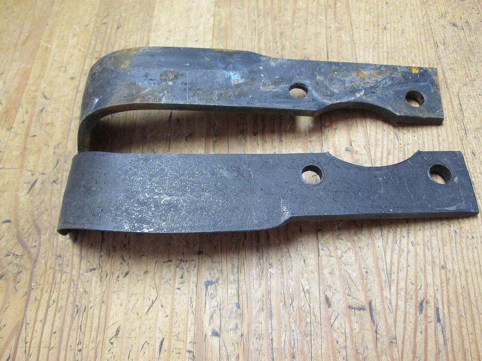 2 NEW Holland Tiller Blades L & R 1400078, 1400077