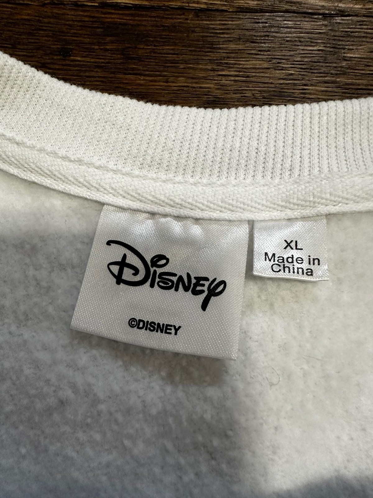 Disney Aristocats Marie J'Adore Paris 1970 Cropped Embroidered Sweatshirt